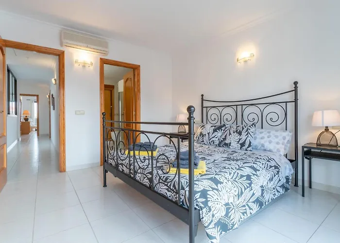 Daire Atico Roger De Flor