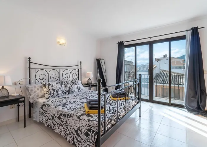 Atico Roger De Flor Lägenhet